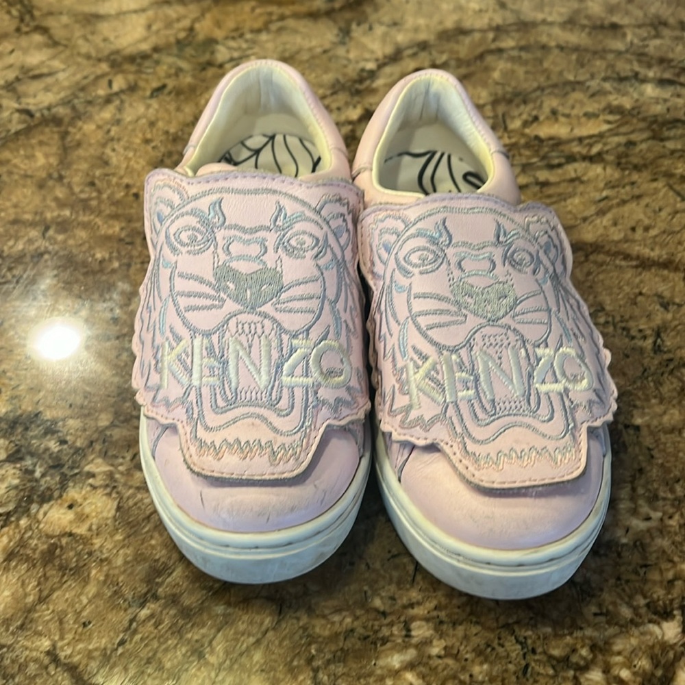 Size 26 Kenzo pink lion shoes